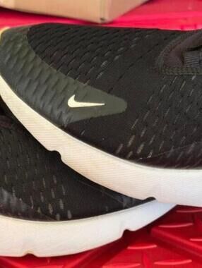 Nike Air Max 270 2020 Black and White RUNNING SHOES MENS SIZE 11 NO BOX CLEAN